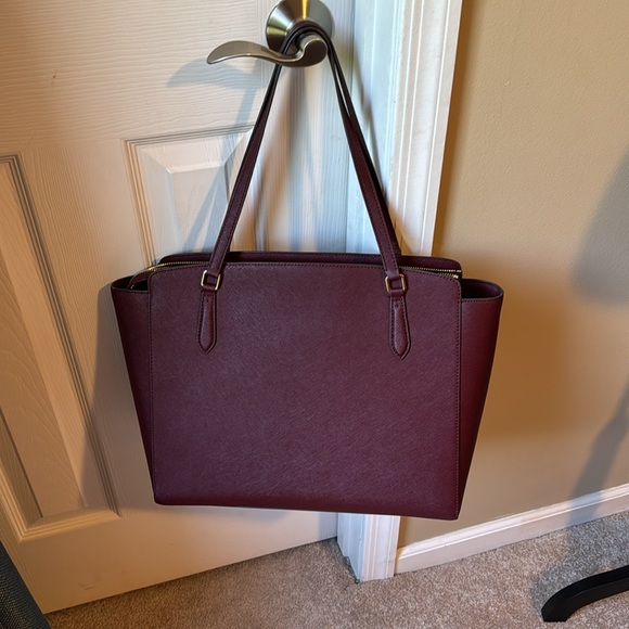 Tory Burch tote - Picture 2 of 6